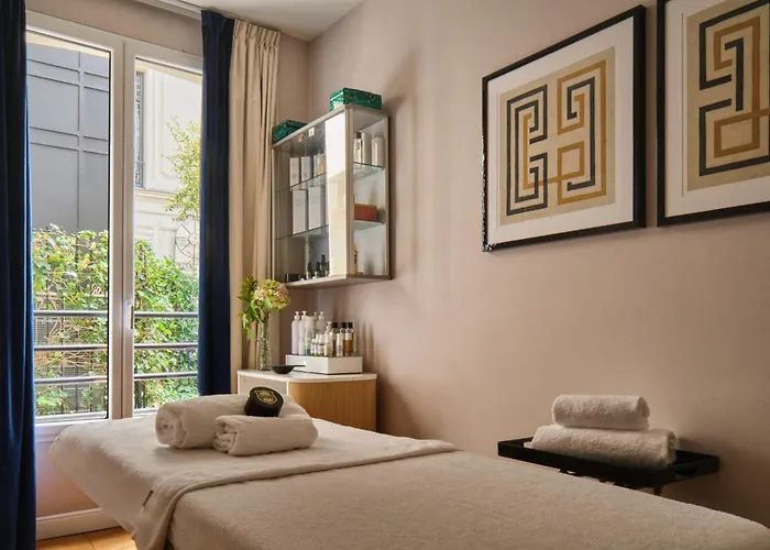 Lord ByronHotel Parigi